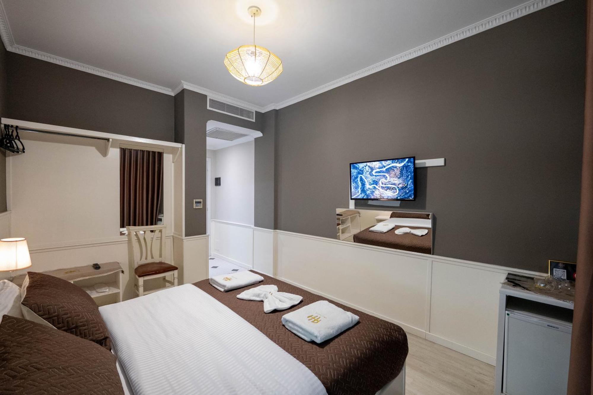 Hotel Aria Тирана Экстерьер фото