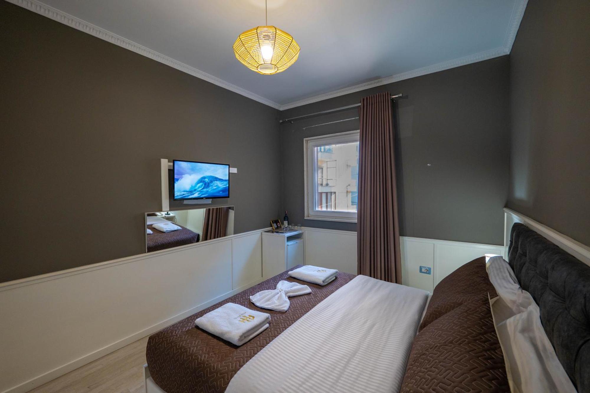 Hotel Aria Тирана Экстерьер фото