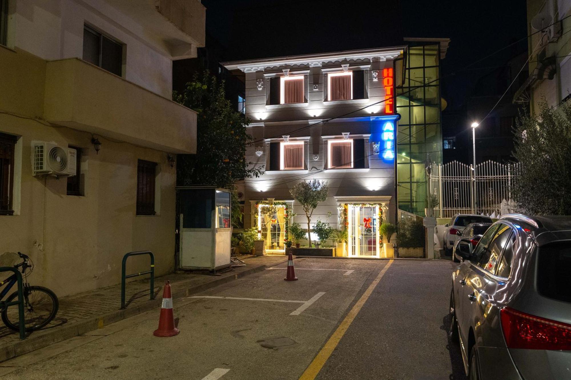 Hotel Aria Тирана Экстерьер фото